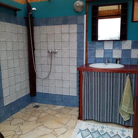 Holiday home Kleines Refugium Unter Kastanien *